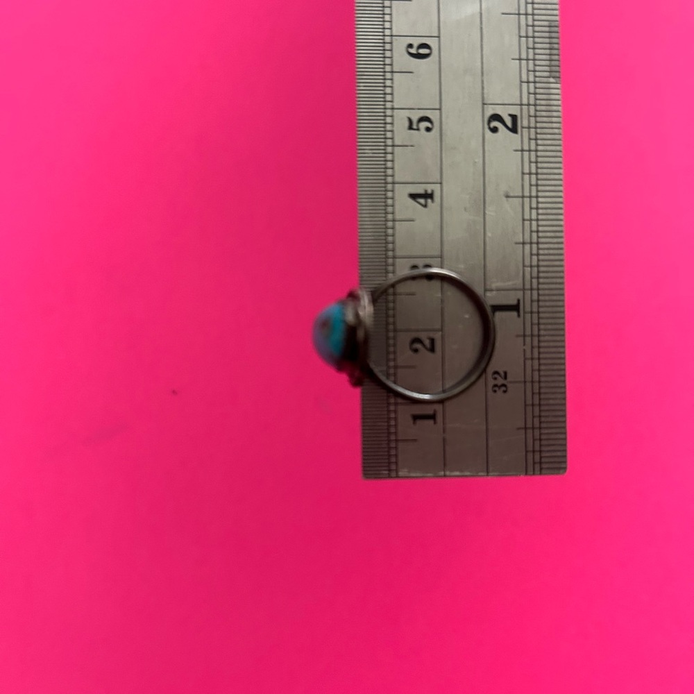 Vintage Sterling Silver and Turquoise Ring - Picture 7 of 7